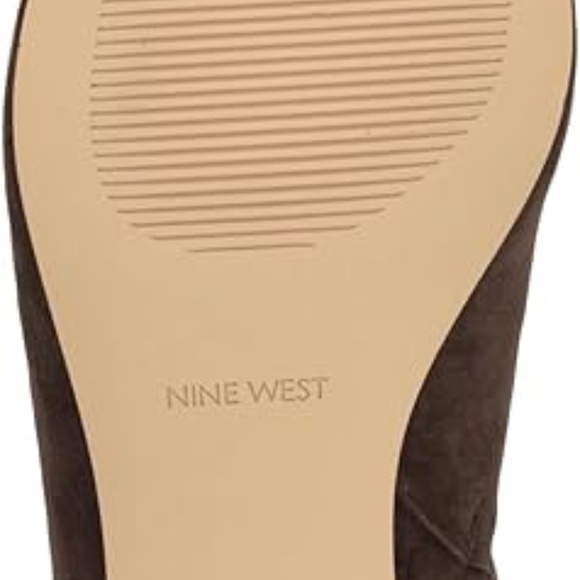 Brand New! 100% Suede, Rich Chocolate Brown Nine West Ankle boot, sz 9 w/ box - Picture 4 of 6